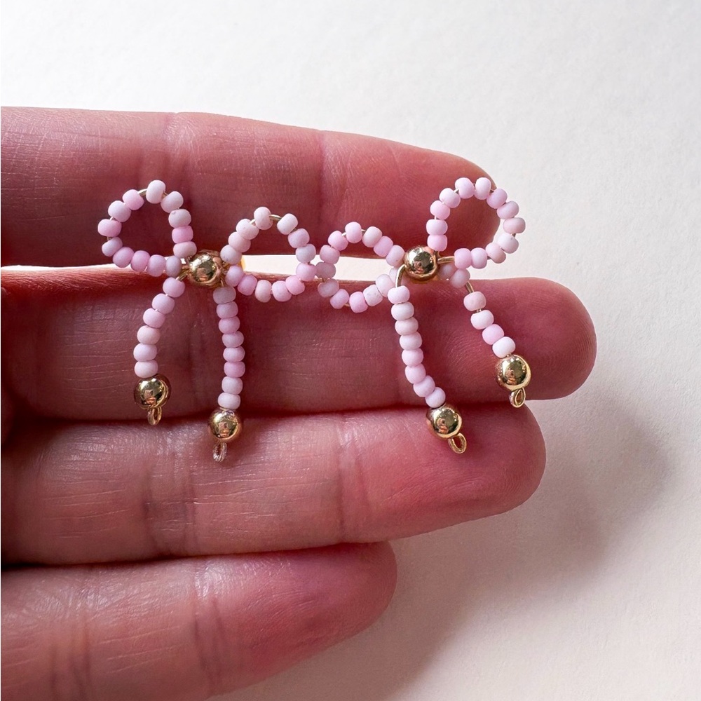 Pink Beaded Bow Studs